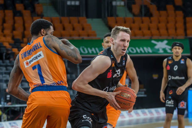 另一方面 另一方面