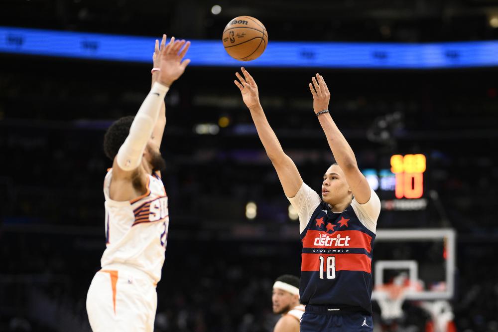 新月的比赛 新月的比赛