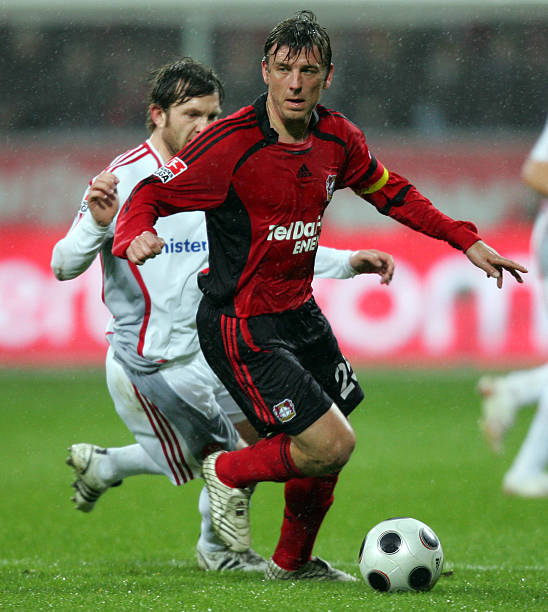 尽管勒沃库 尽管勒沃库